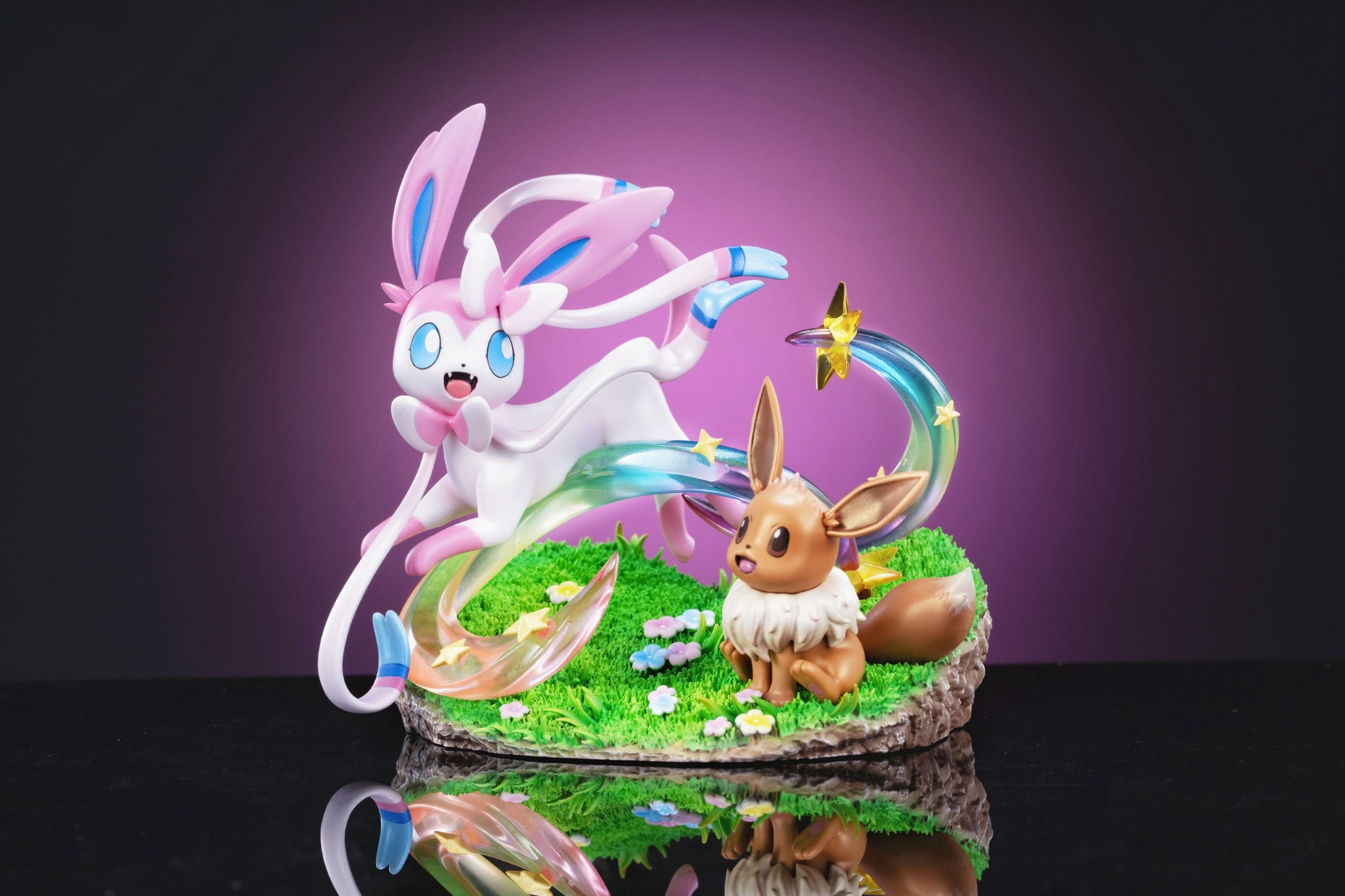 Pokemon Digital Monster Studio Sylveon x Eevee Resin Statue [PRE-ORDER]