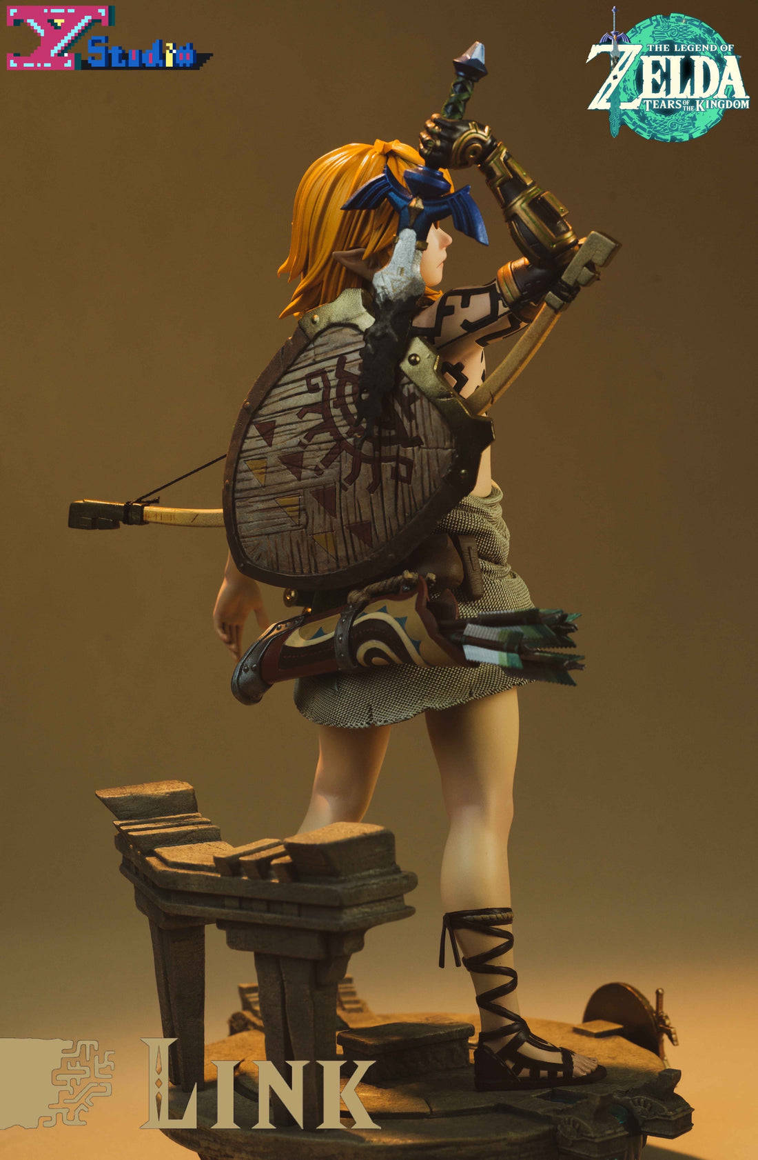 The Legend of Zelda TY Studio Link Resin Statue - Preorder