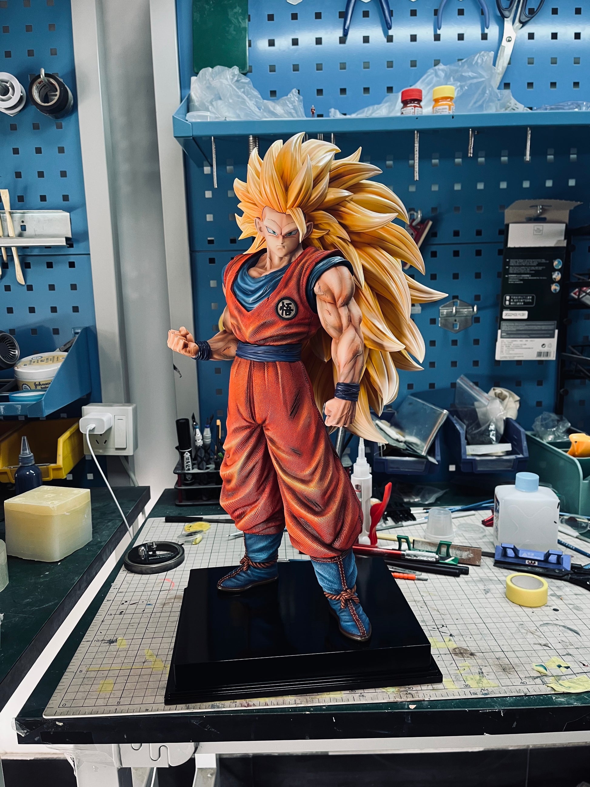 Dragon Ball 2% Studio Goku SS3 Resin Statue - Preorder