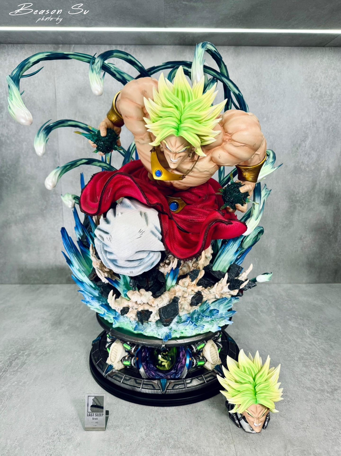 Dragon Ball Last Sleep Studio Broly Resin Statue