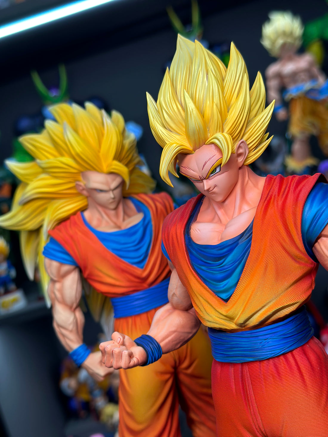 Dragon Ball StarTrack Studio Goku SSJ2 Resin Statue