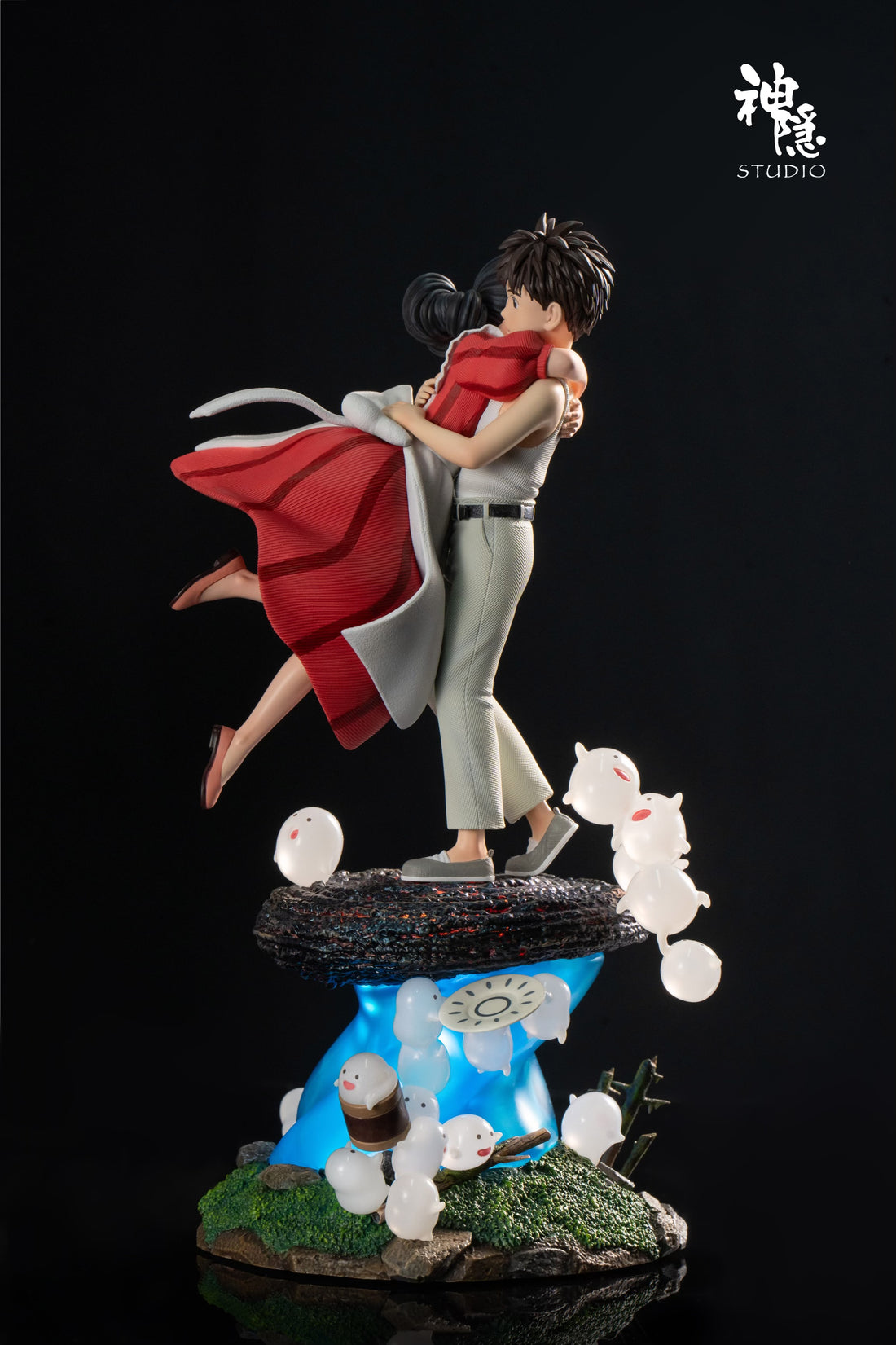 The Boy and the Heron ShenYin Studio Embrace Series Reunion and Farewell Mahito Maki Resin Statue