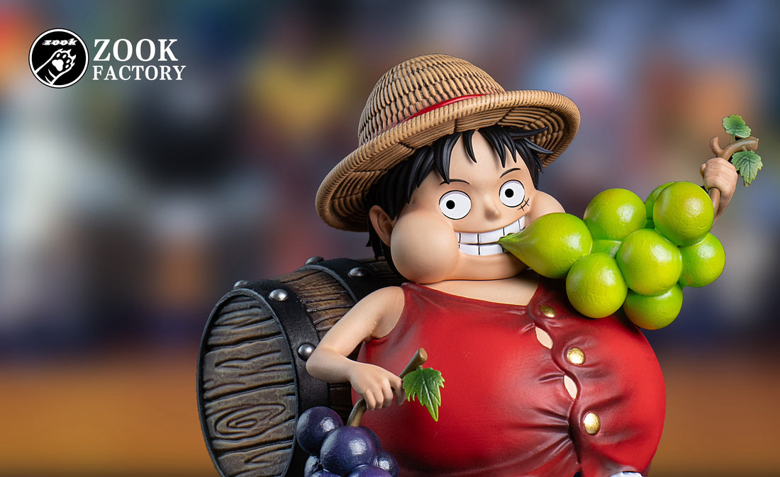 One Piece Zook Factory Title Page Eating Grapes Luffy Resin Statue