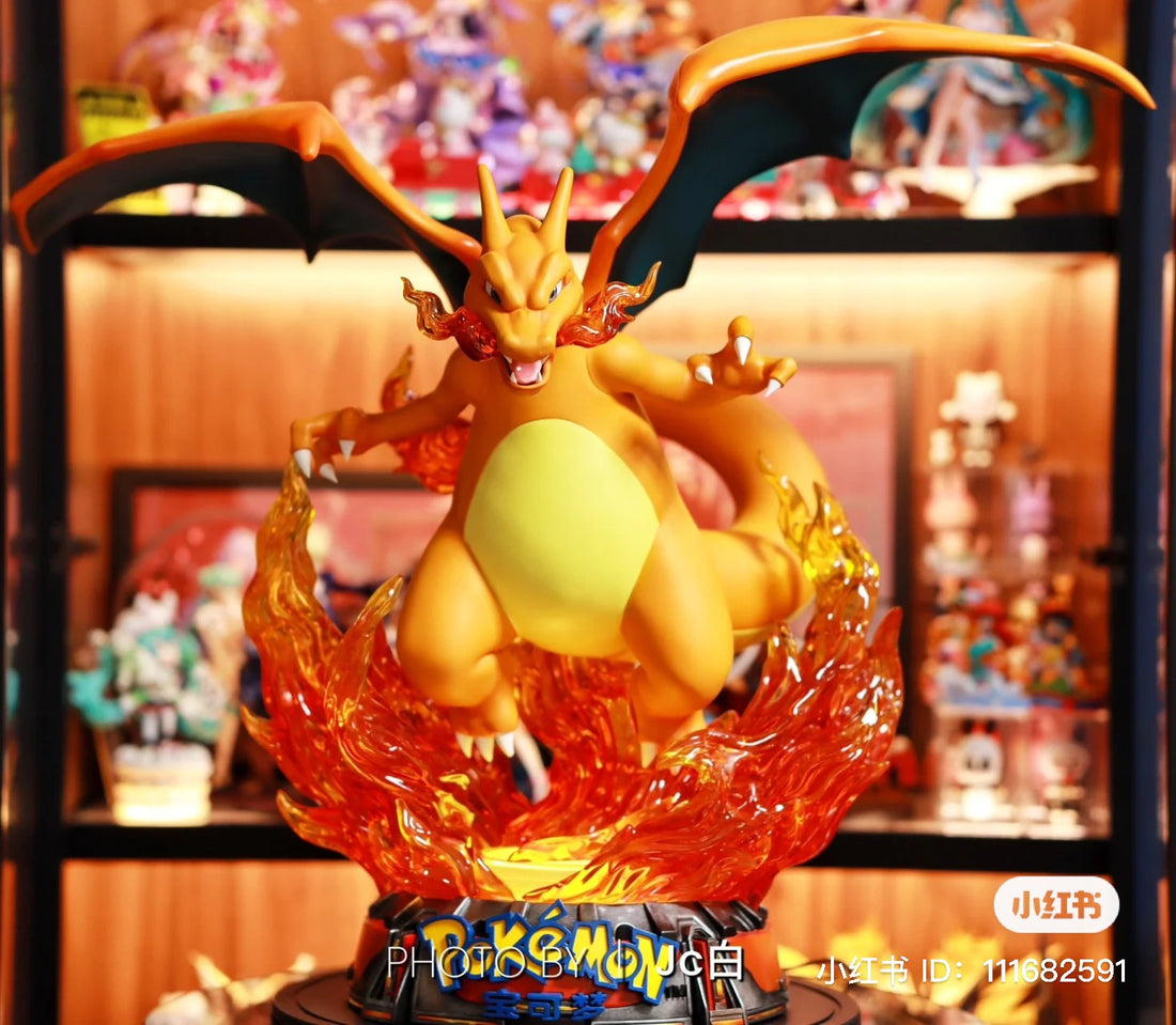 Pokemon Unique Art Studio Charizard Licensed Resin Statue