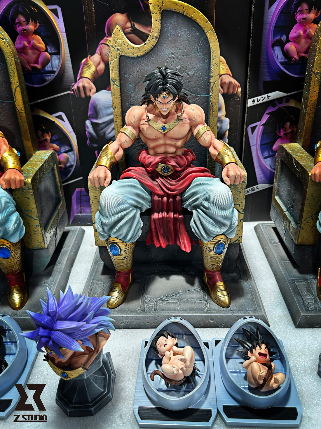 Dragon Ball Z Studio Throne Broly Resin Statue